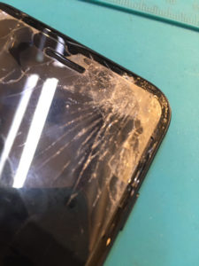 Apple iPhone7 画面ガラス割れ