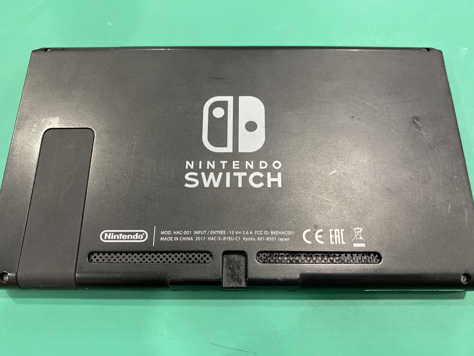 Nintendo Switch Usb端子 充電口 の修理 テレビにもしっかり映ります スマホ修理王