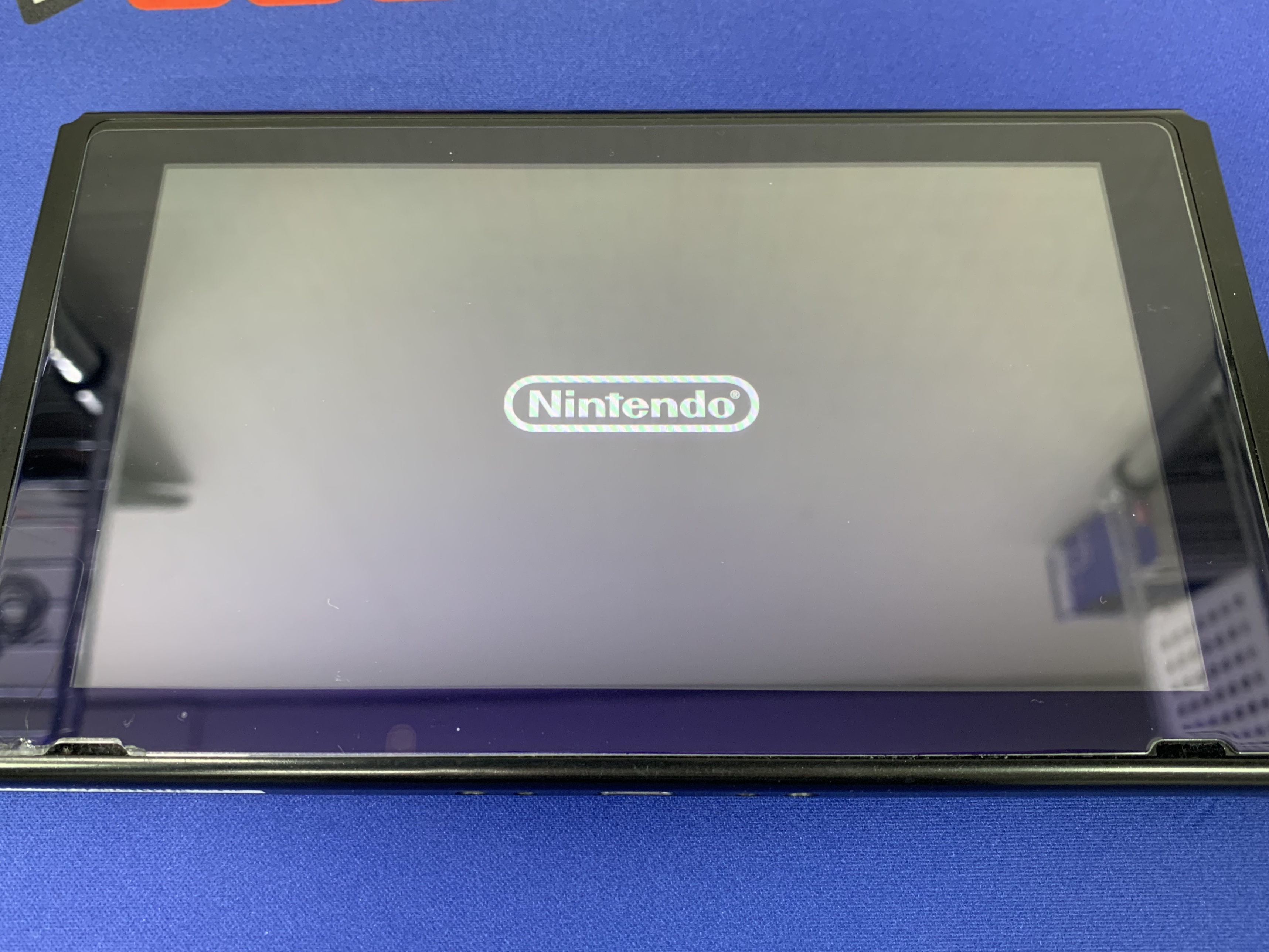 Nintendo Switch】バッテリーの膨張はスマホだけじゃない？！Switchの 