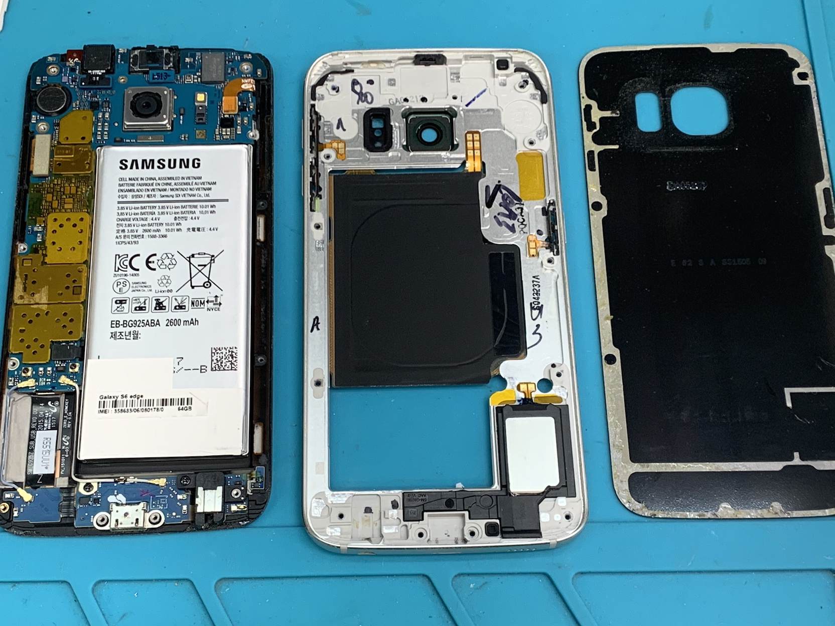Galaxy S6 Edge もしかしたらバッテリー交換で復活するかも イオシス秋葉原店 スマホ修理王