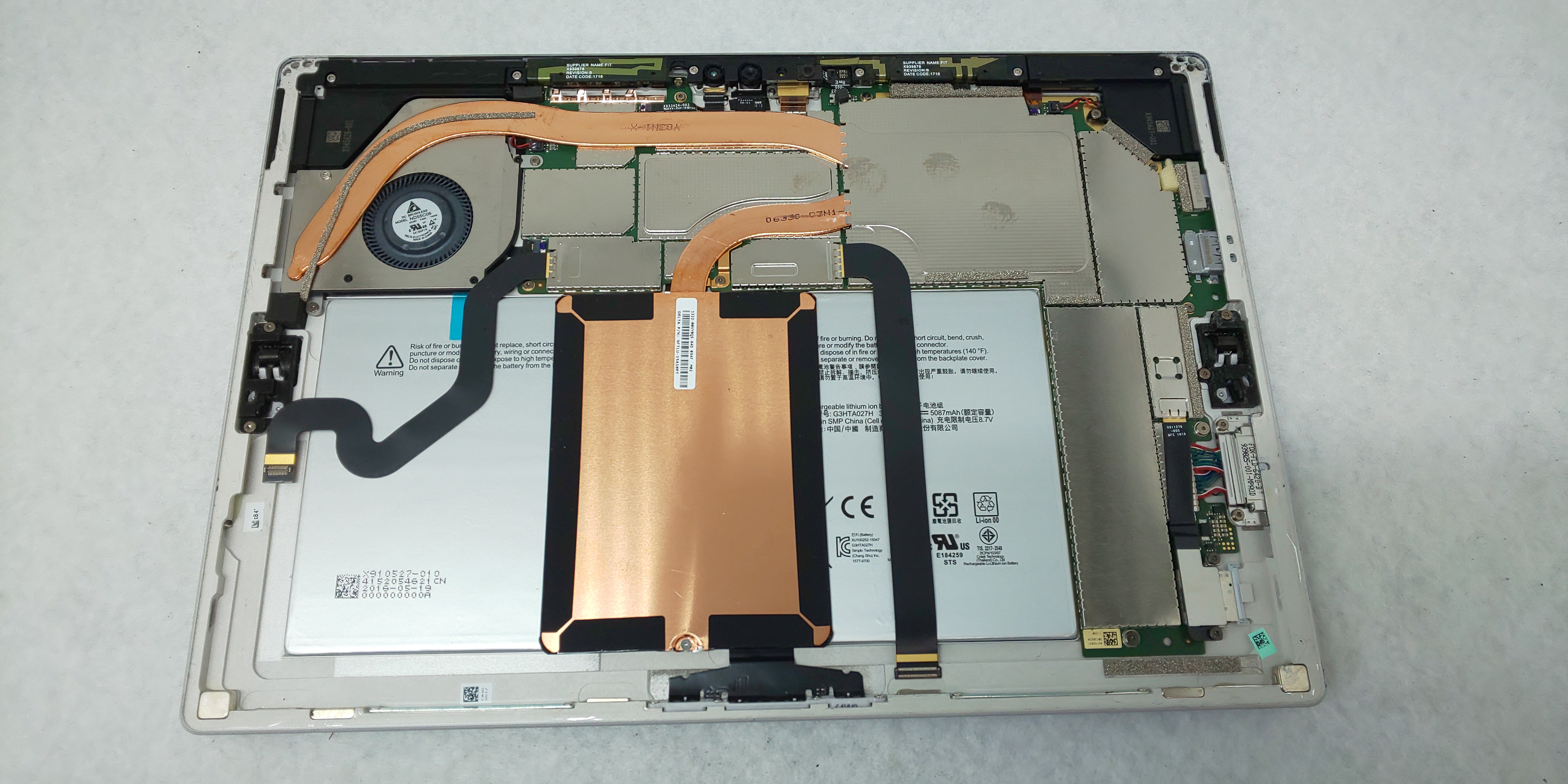 Surface Pro 4 充電ケーブルに繋がないと起動しない バッテリーが劣化しているかも スマホ修理王