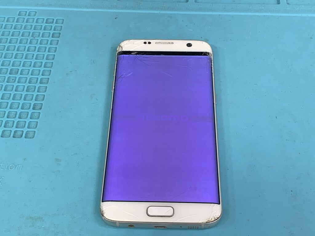 Galaxy S7 Edge 画面が発光 昨日まで使えていたのに 画面修理は即日2時間で承っています 上野御徒町店 スマホ修理王