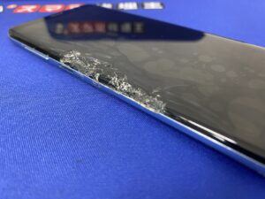 【Galaxy S8】画面と背面が割れてしまった症状の修理