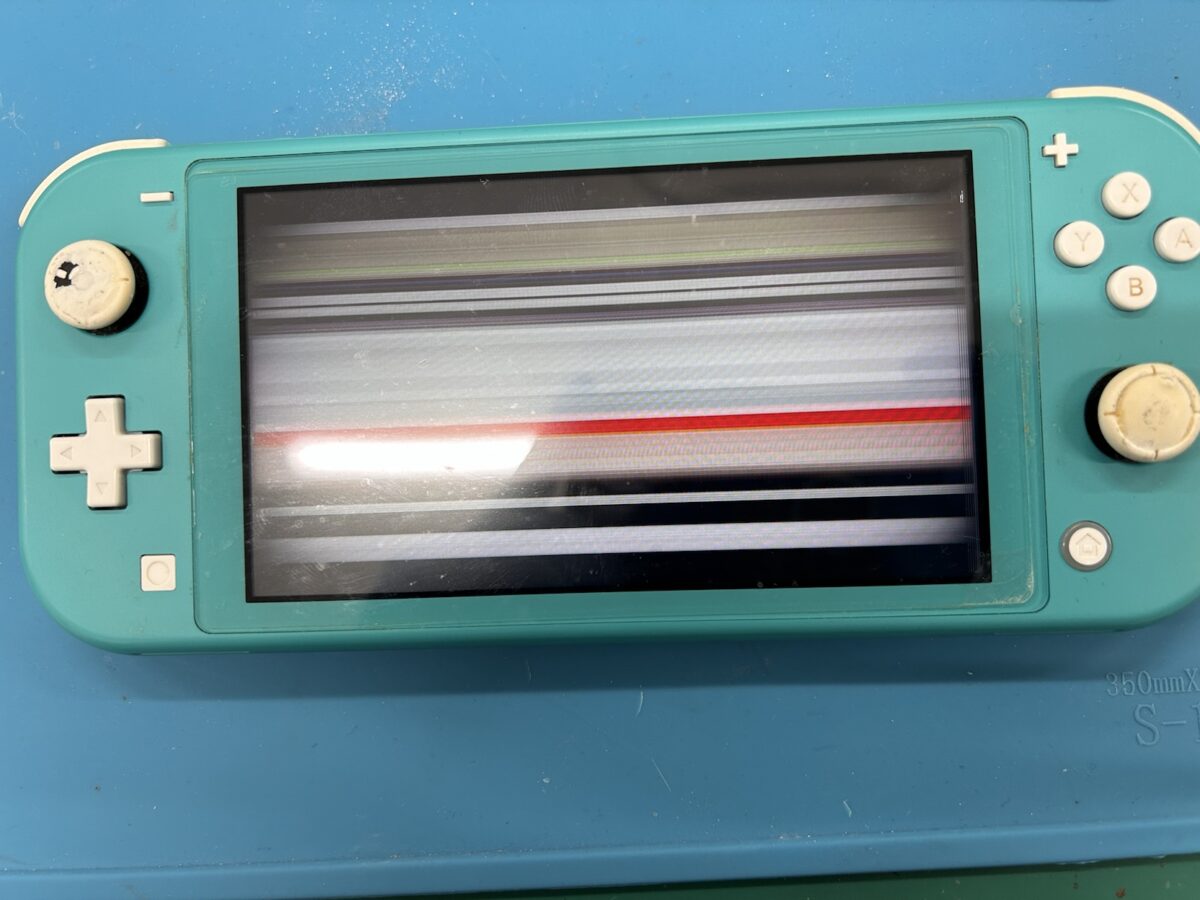 Nintendo Switch Lite ブルー 画面キズあり 箱汚れあり｜テレビゲーム  