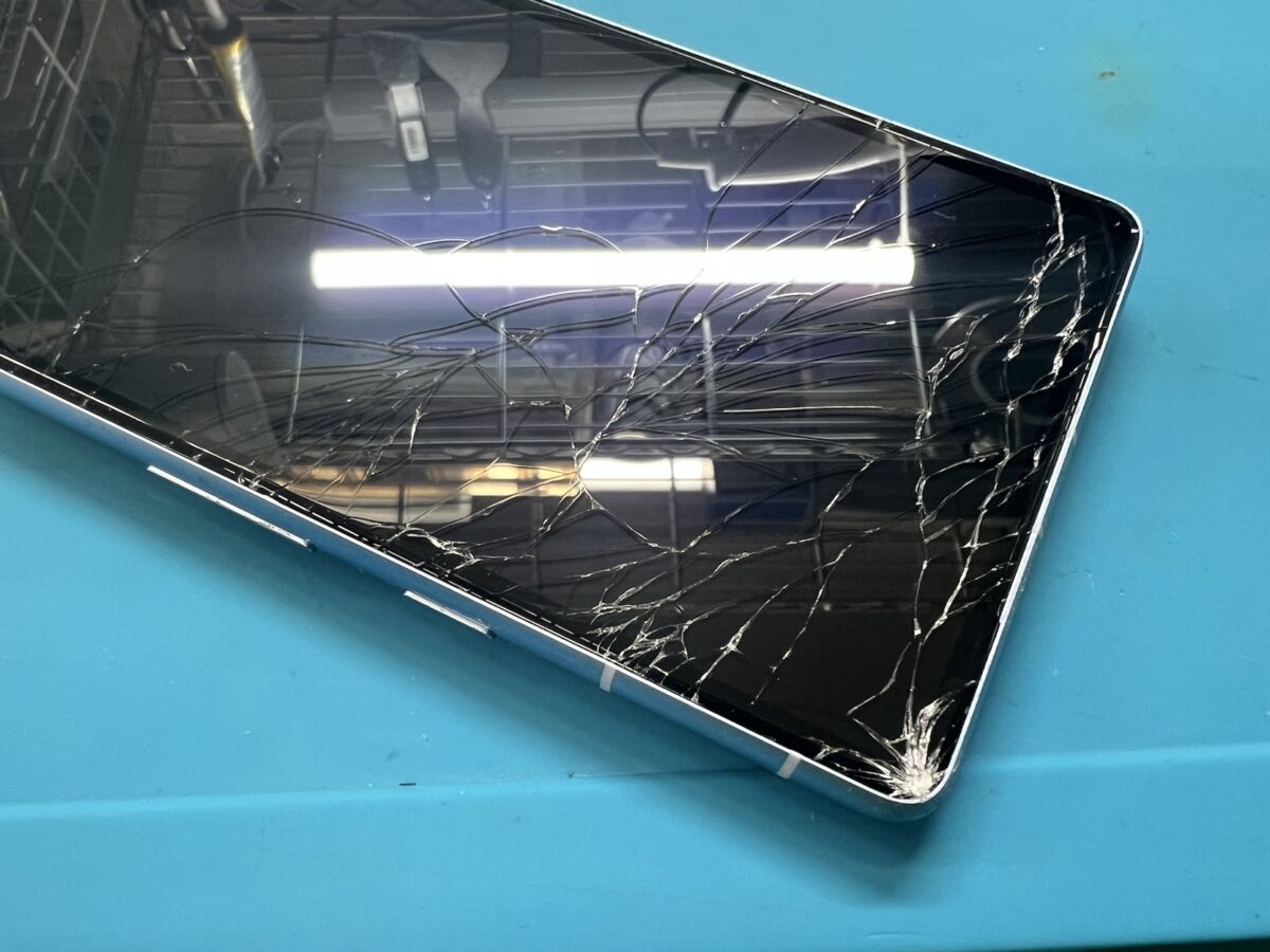 Google Pixel 7a］の画面割れ修理もデータそのまま最短即日 | 【スマホ  