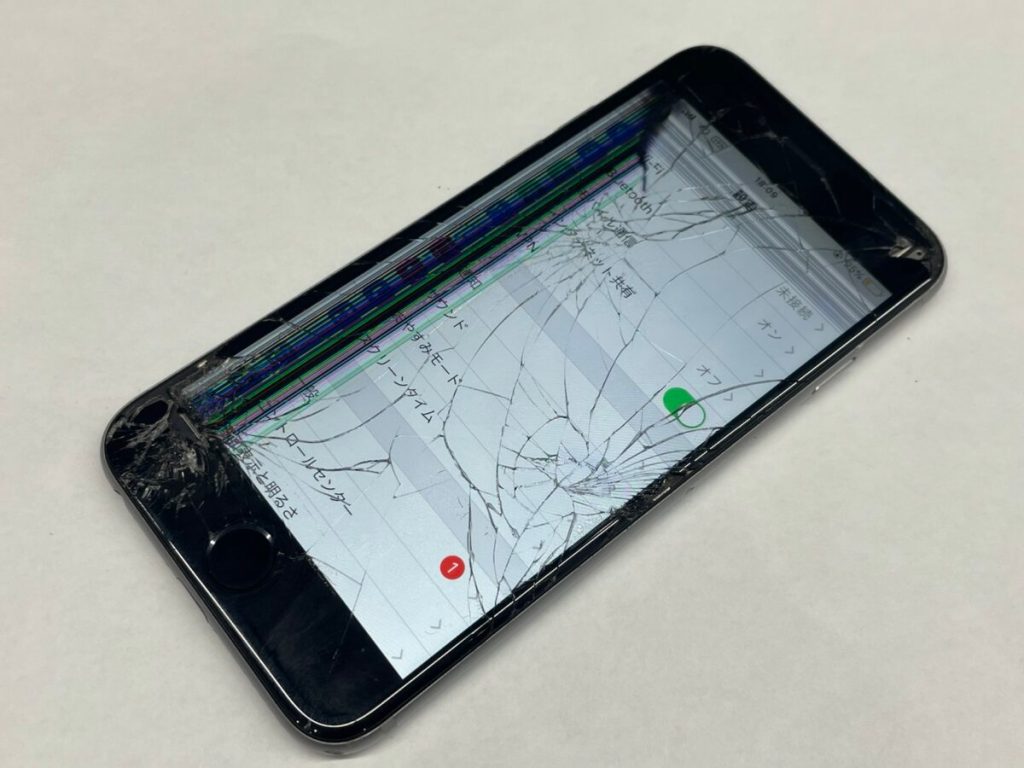 iPhoneの液晶に縦線が出てくる2つの要因と対処法などをご紹介 